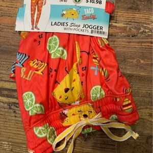 Woman’s sleep joggers